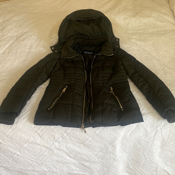 Guess Green Puffer Jacket with hood & Gold Detailing - Picture 2 of 4